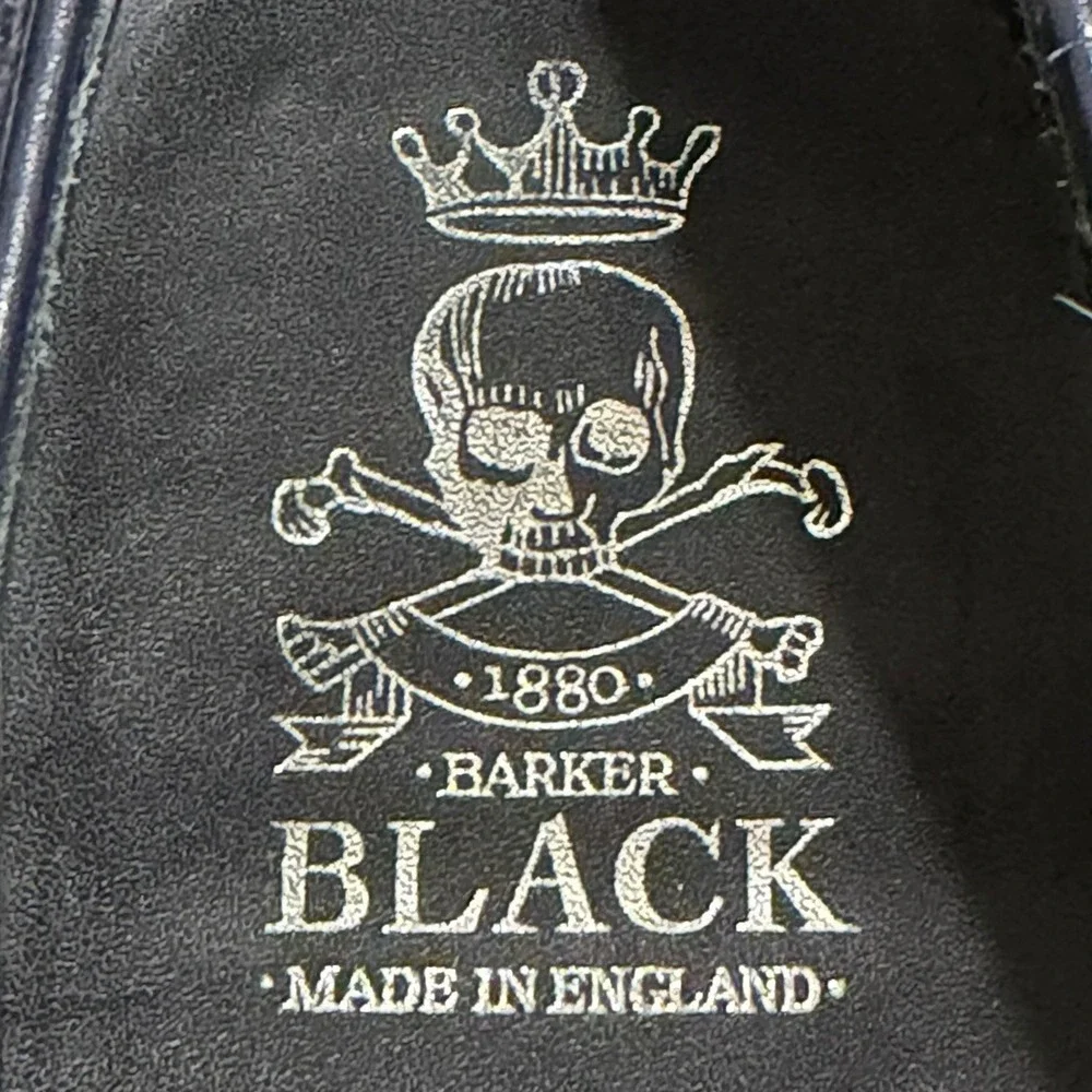Barker Black step out